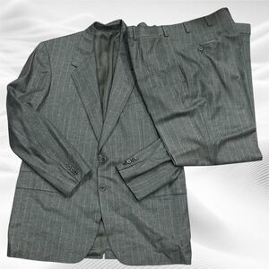 Oxxford Clothes 2 Piece Wool Suit Medium Gray Chalk line  44L W37X32.5 Cuffed